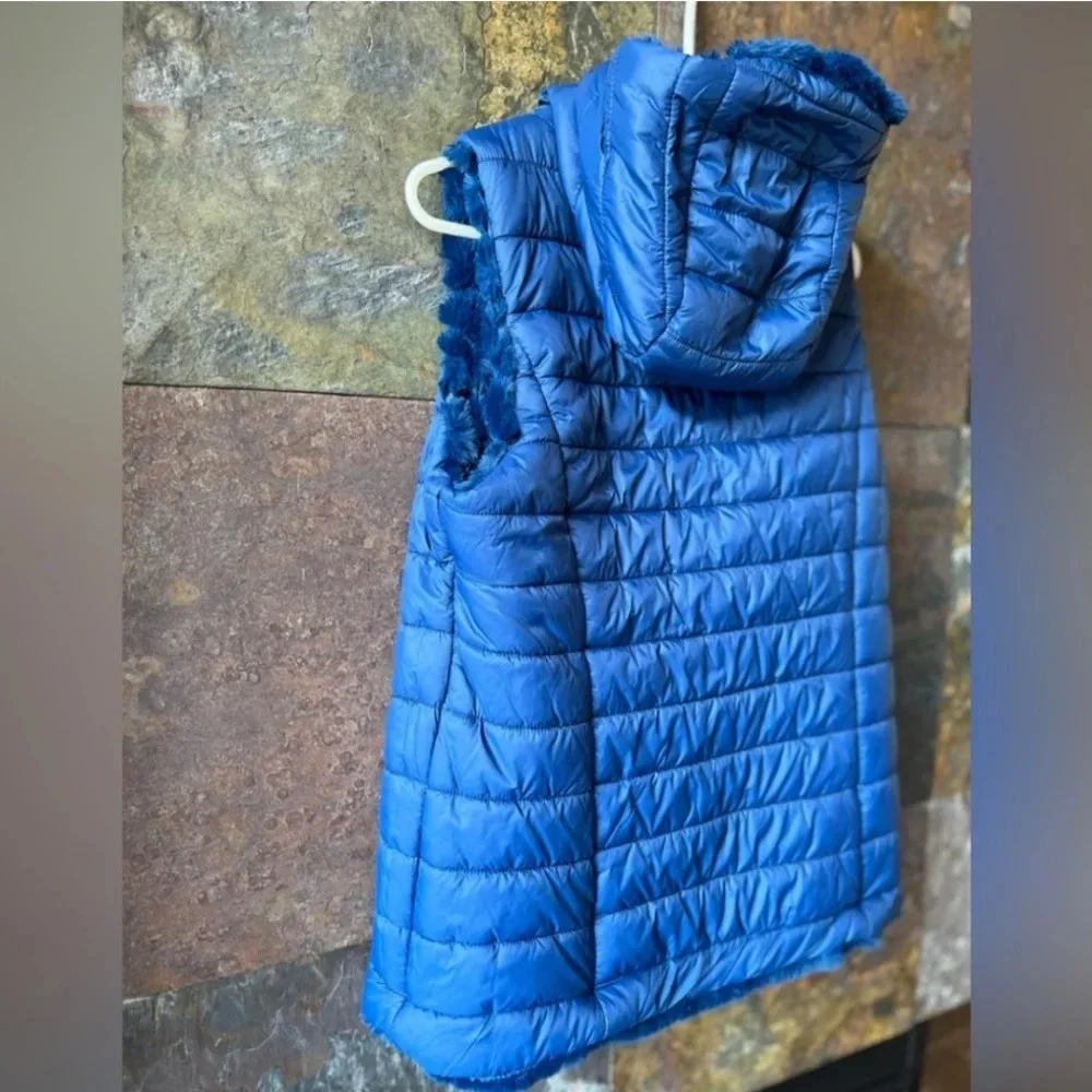 Soft Surroundings Rich Blue Plush Faux Fur Reversible‎ Vest